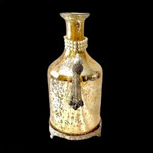 💕Looking For Mercury Glass Canister.